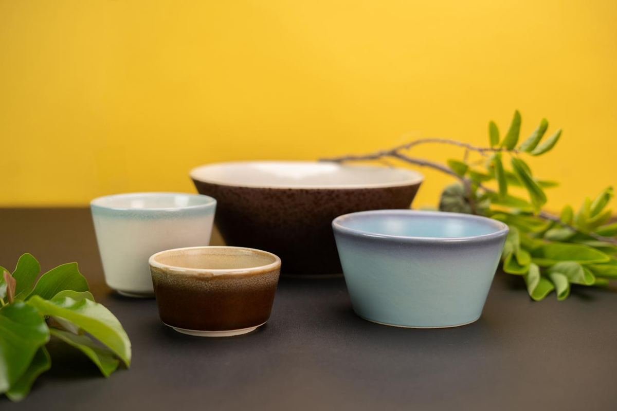 Stoneware bowls for soups, curries and ramen
