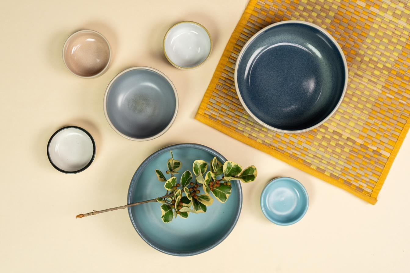 Plates and bowls laid out after forming